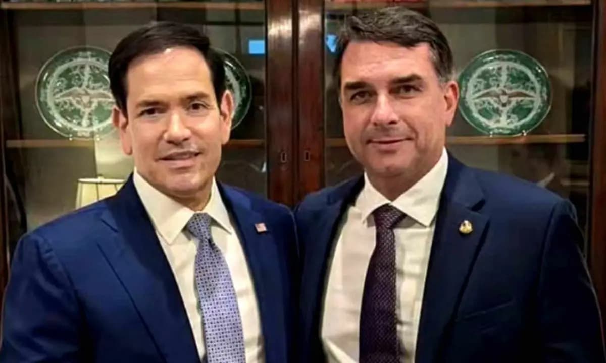 Flávio Bolsonaro chega aos EUA em operação que teria sido liderada por Rubio