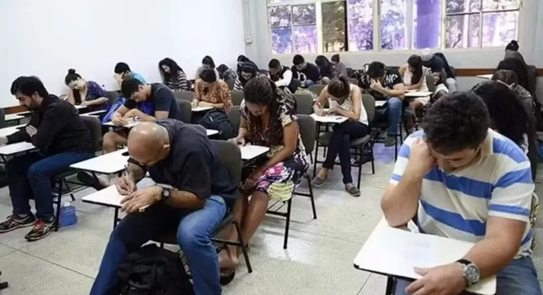 Confira lista com 78 concursos abertos e 26.780 vagas em todo o país