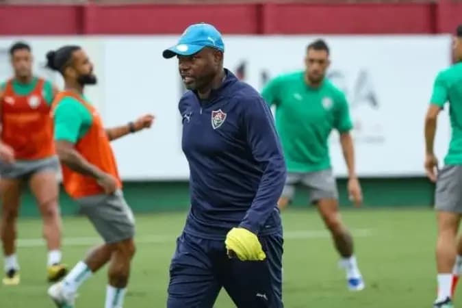 Fluminense vive pior jejum no Brasileirão e busca se reerguer pelo G4