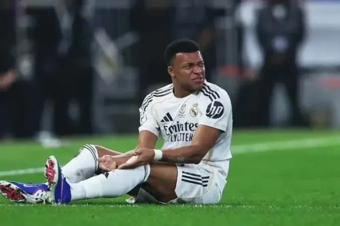 Mbappé sofre lesão na coxa e preocupa França para Copa