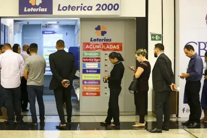 Semana especial da Mega-Sena tem R$ 300 milhões e jogos até sexta