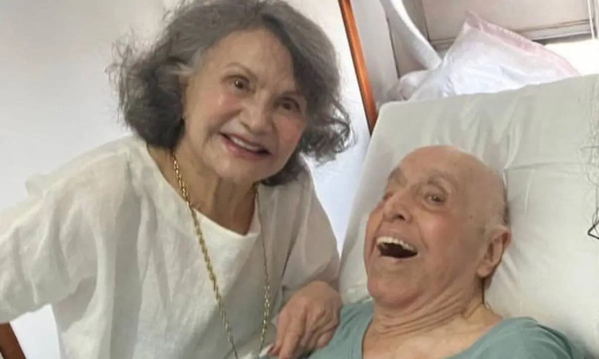 Mauro Mendonça: Rosamaria Murtinho atualiza fãs sobre saúde do ator