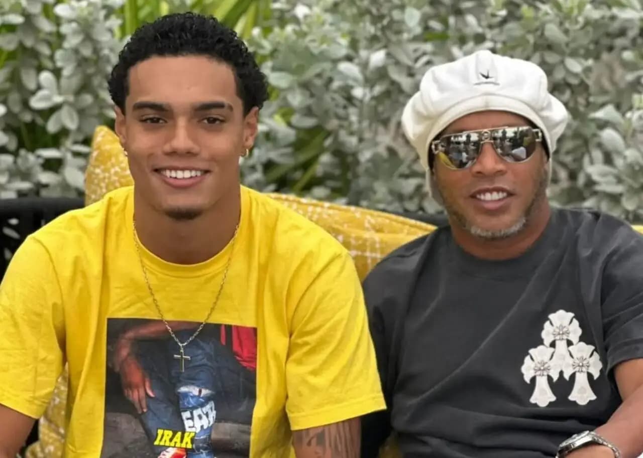 Filho de Ronaldinho Gaúcho chega a Portugal para jogar na 2ª divisão