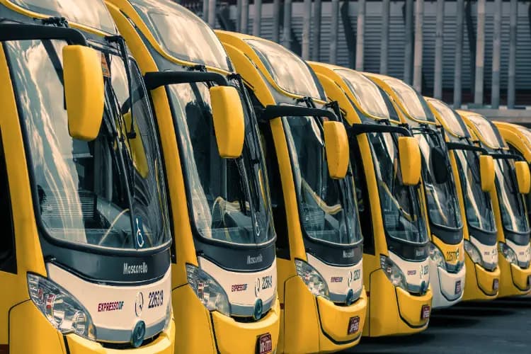 Passe Livre no Enem: projeto quer garantir transporte grátis para todos