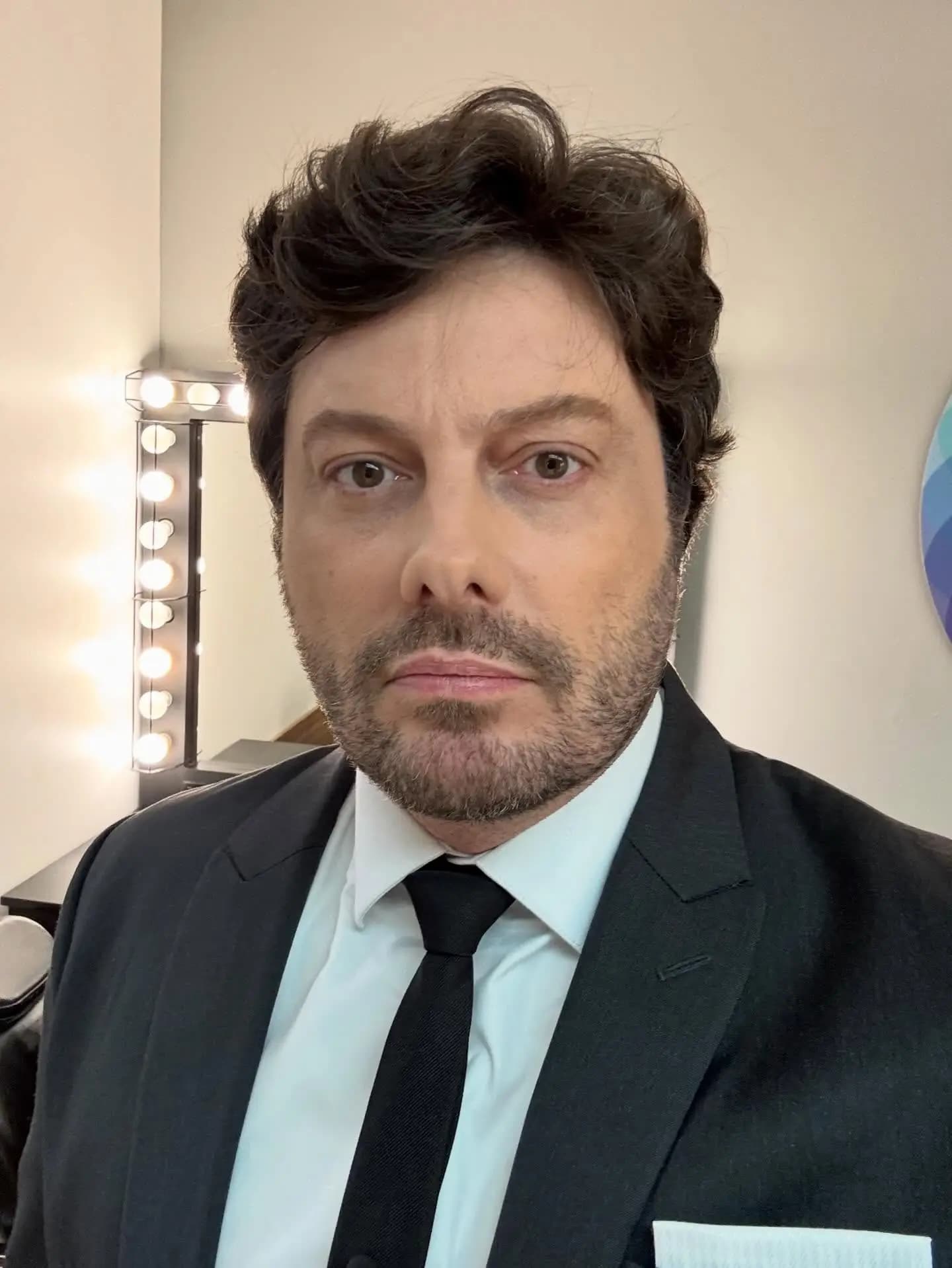 Danilo Gentili cobra R$ 4,3 milhões de casal após fraude em negócio