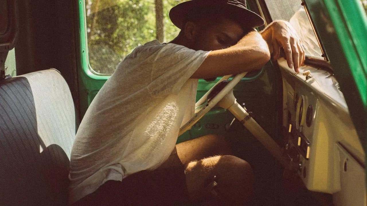 Escola de samba carioca lança samba-enredo sobre Clube FM para o Carnaval 2027