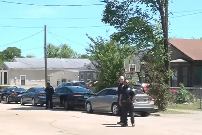 Atirador mata 8 crianças e morre após confronto com polícia nos EUA