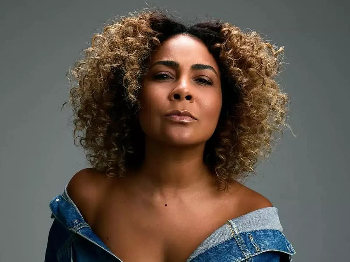 Analu Pimenta celebra virada na carreira ao viver Tina Turner nos palcos: “Sempre fui artista”