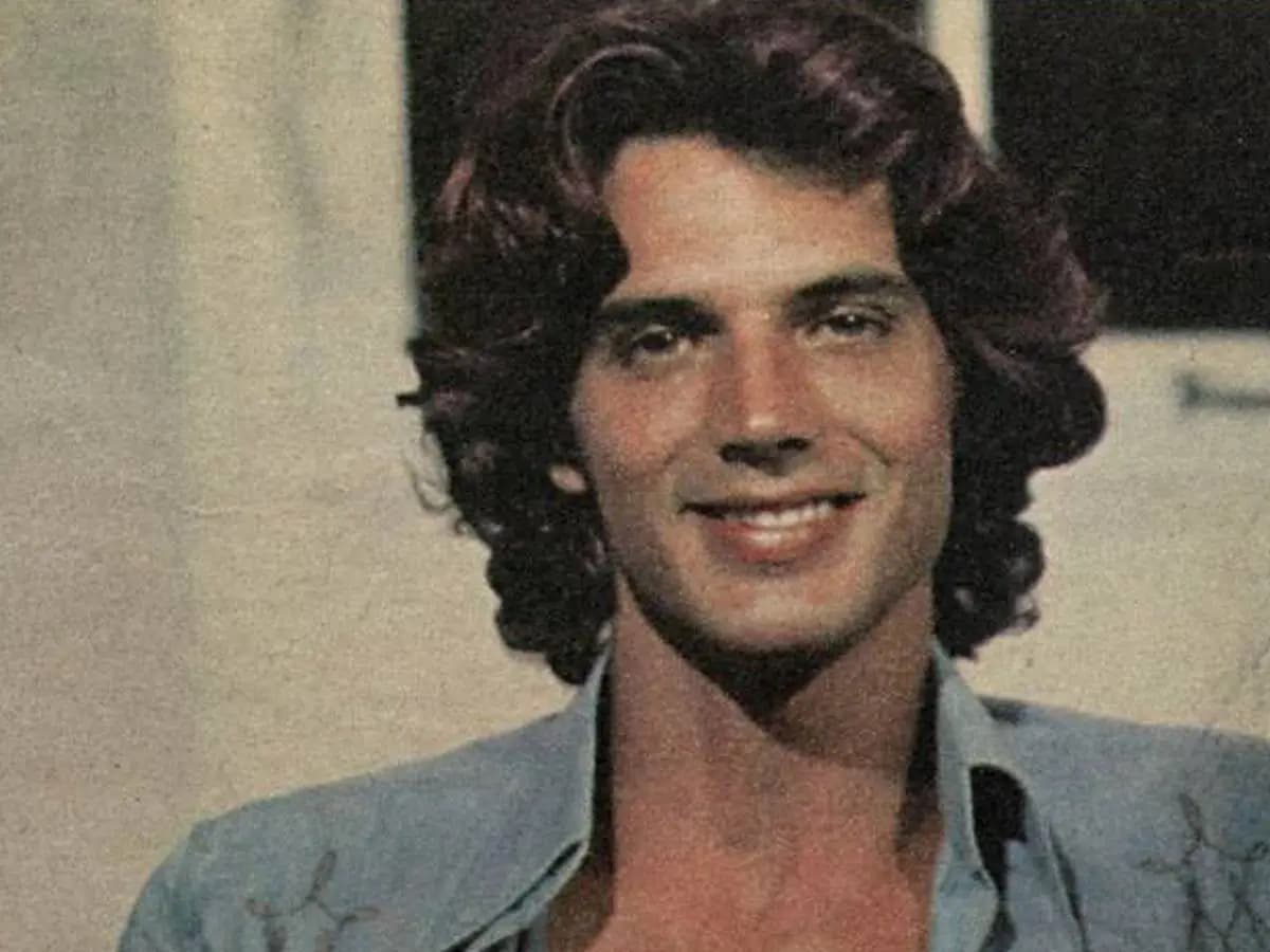 Ex-“Homem mais Bonito do Brasil” revela por que está longe da carreira de ator até hoje