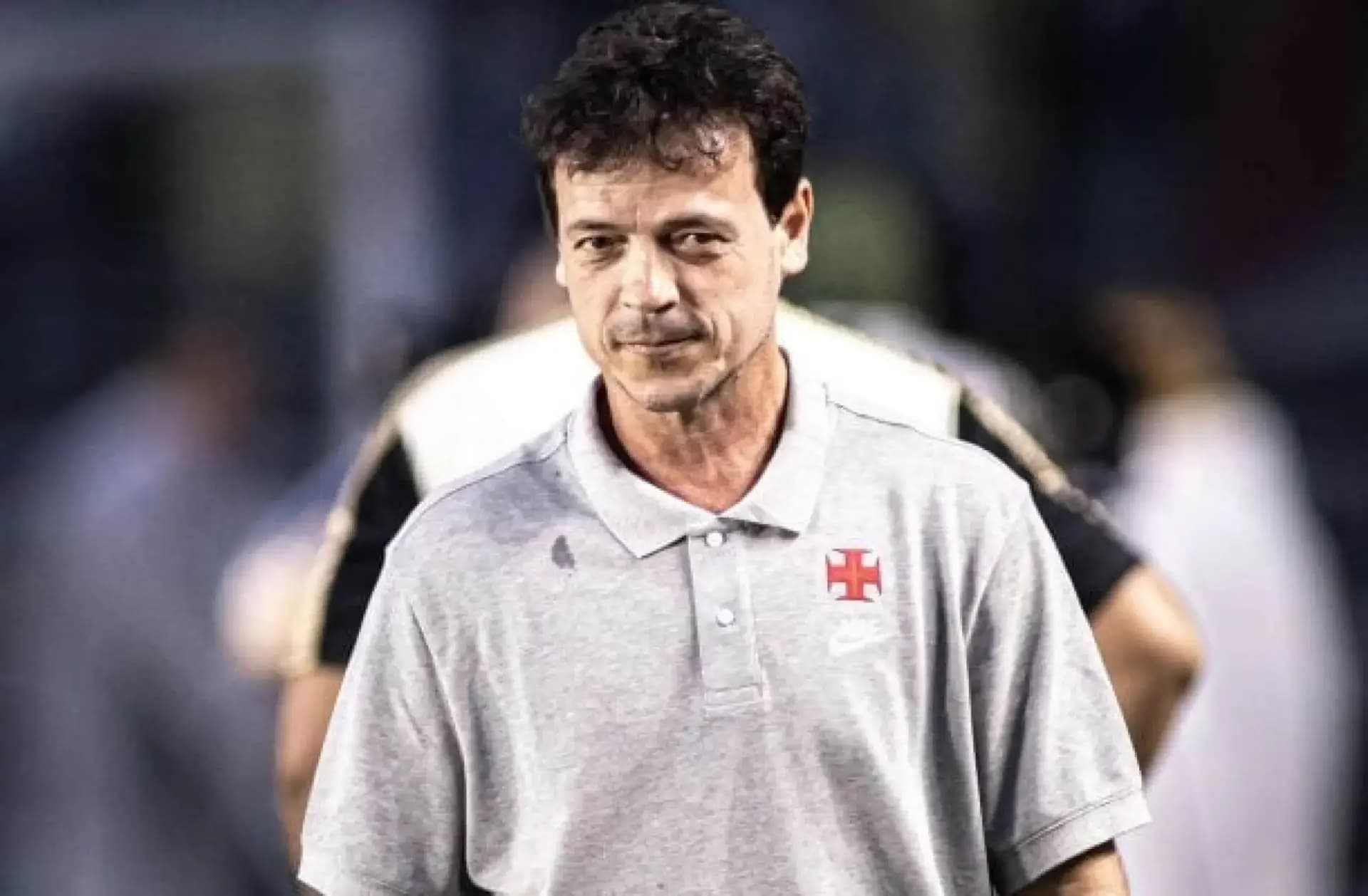 Corinthians negocia com Fernando Diniz para assumir time